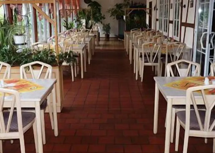 호텔 Seehotel & Restaurant Karlslust 스토카우