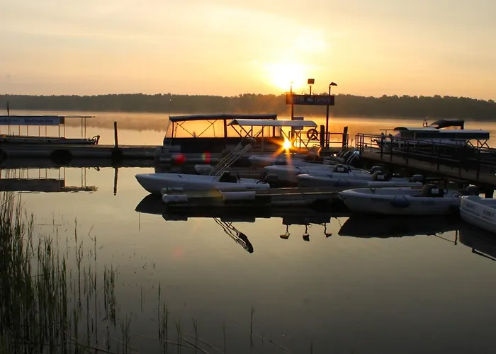 Seehotel & Restaurant Karlslust 호텔 스토카우